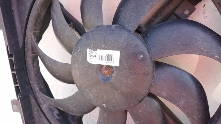 PEUGEOT OE 1379417080 CHÂSSIS VENTILATEURS EXTRA