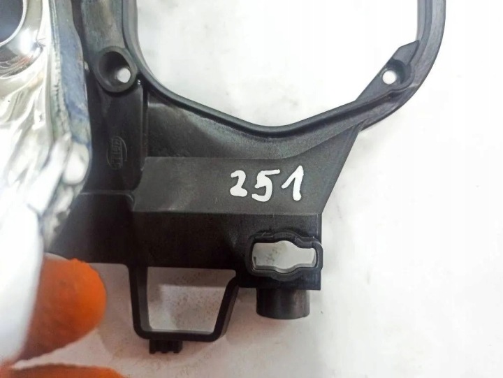 ENSEMBLE PHARE AVANT MERCEDES-BENZ R (W251, V251) 26348000 34314327 3.0L