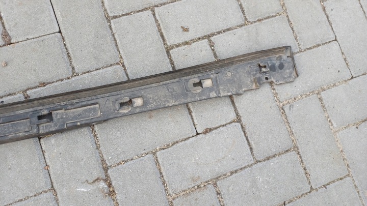 MAZDA 2 DJ LIFT 19-24 MOULURE SEUIL GAUCHE DA6L-50491