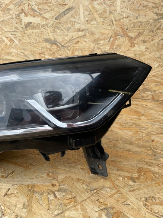 RENAULT KOLEOS II PHARE DROIT AVANT 260108343R COMPLÈTE NIENAPRAWIANA