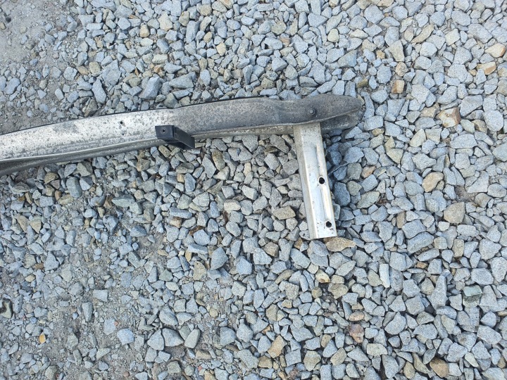 POUTRE PARE-CHOCS ARRIÈRE AUDI A4 (8E2, B6) 8E0807309C 3.0L GASOLINE 162KW 2002