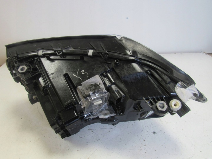 BMW X3 G01 X4 G02 PHARE DROITE AVANT AVANT ADAPTIVE LED 8739654-02