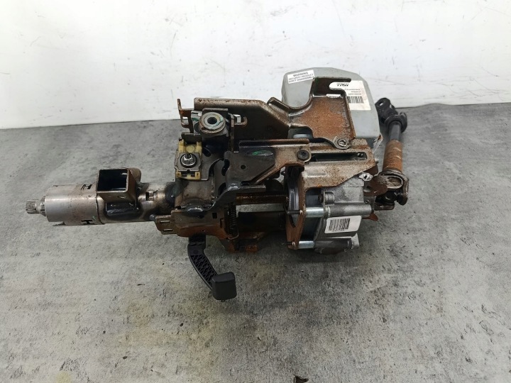 SUPPORT ÉLECTRIQUE PION RENAULT CLIO III 8200751238 A0013427RHD 1.2