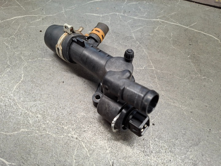 CHÂSSIS THERMOSTAT DACIA DUSTER II 1,5DCI K9KJ898