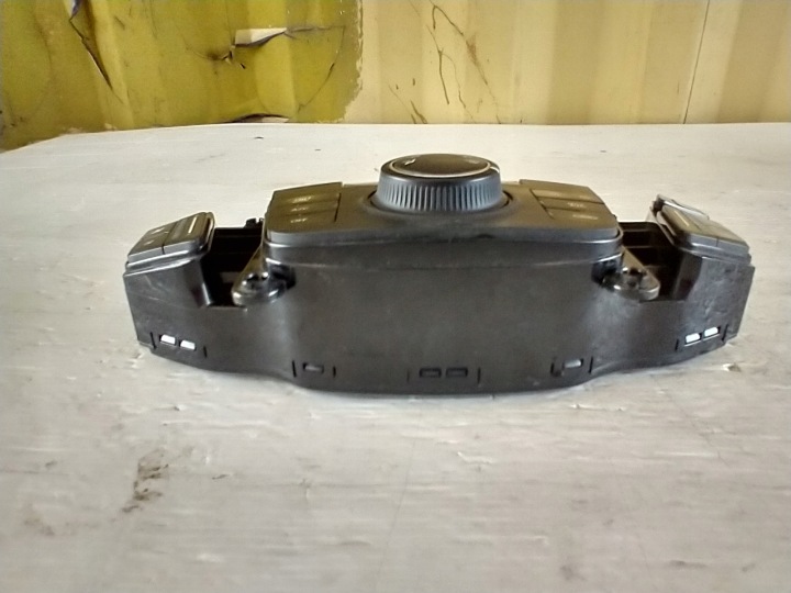 HYUNDAI I40 PANNEAU RADIO CLIMATISATION COMMUTATEUR CONTRÔLEUR 97250-3ZRC0