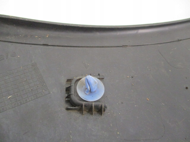 CITROEN C4 CACTUS MOULURE GARDE-BOUE DROITE ARRIÈRE 9801554380