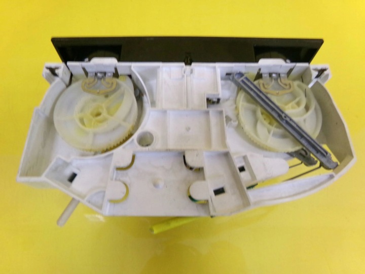 PANNEAU COMMANDE CONDUIT D'AIR VOLKSWAGEN LUPO NR700