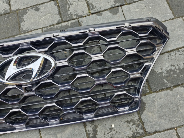 HYUNDAI SANTA FE IV CALANDRE ORIGINAL
