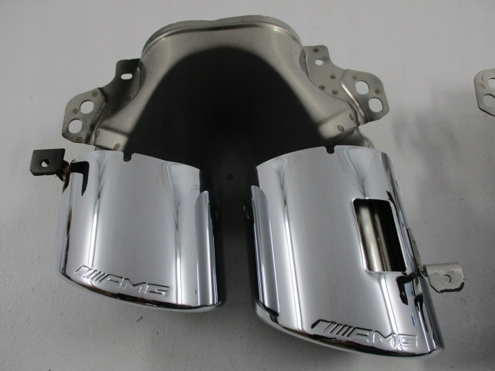 EMBOUT ÉCHAPPEMENT MERCEDES CLA 177 AMG A0004901300