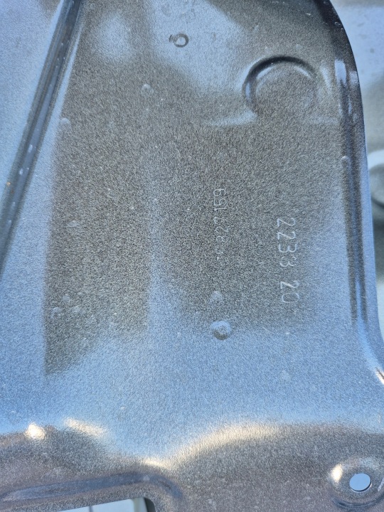 SEAT ATECA LIFT 19R. COUVERCLES DE COFFRE COUVERCLES DE COFFRE ARRIÈRE ARRIÈRE K038