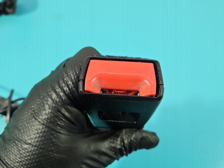 CEINTURE DE SÉCURITÉ AVANT GAUCHE CONDUCTEUR TENDEUR OPEL CORSA E 3D EUROPE