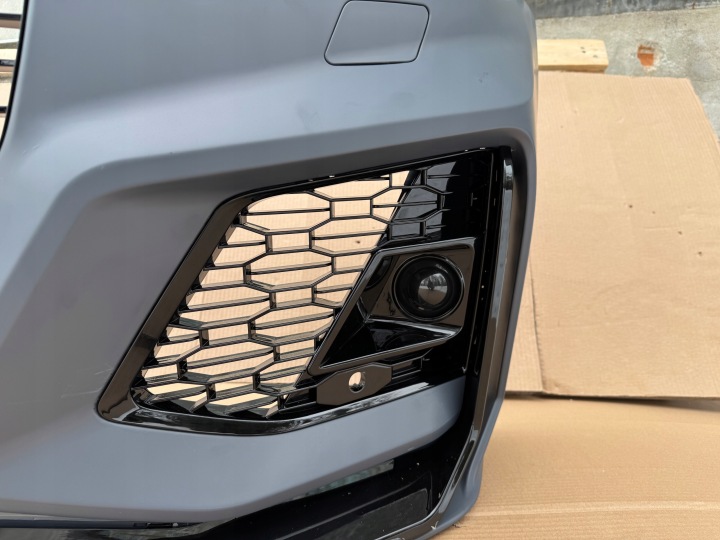 PARE-CHOCS AVANT AUDI Q5 21-25 RESTYLAGE STYLE RSQ5 NOIR