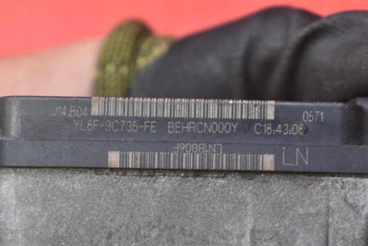 POTENTIOMÈTRE GAZ YL8F-9C734-FE HYUNDAI H1 2 II I800 2.5 CRDI 170 KM 07-20