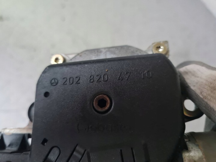 MERCEDES W202 PETIT MOTEUR TOIT OUVRANT 2028207542