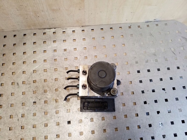 AUDI A6 S6 C6 4F POMPE ABS 0265251584