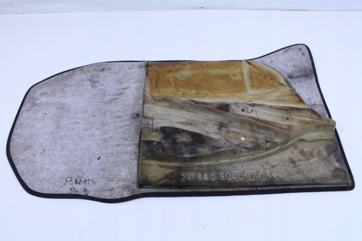 REVÊTEMENT GARNITURE TAPIS MERCEDES W124 93R.
