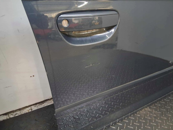PORTES DROIT AVANT AUDI A3 8P RESTYLAGE 5D LZ5H