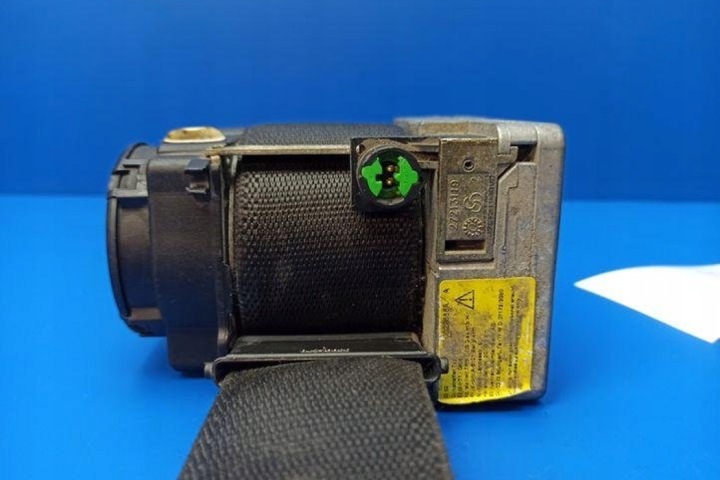 CEINTURE DE SÉCURITÉ AVANT DROIT MERCEDES-BENZ C (W203) 2038604485 1.8L
