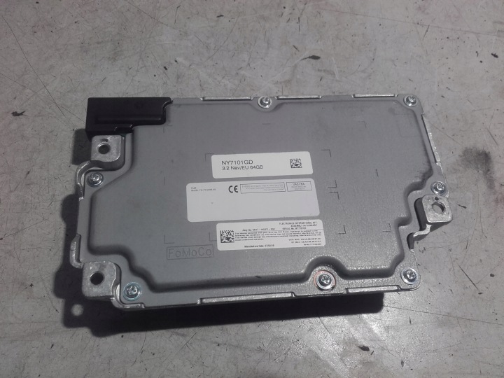 FORD ECOSPORT LIFT RADIO NAVIGATION DOTYK