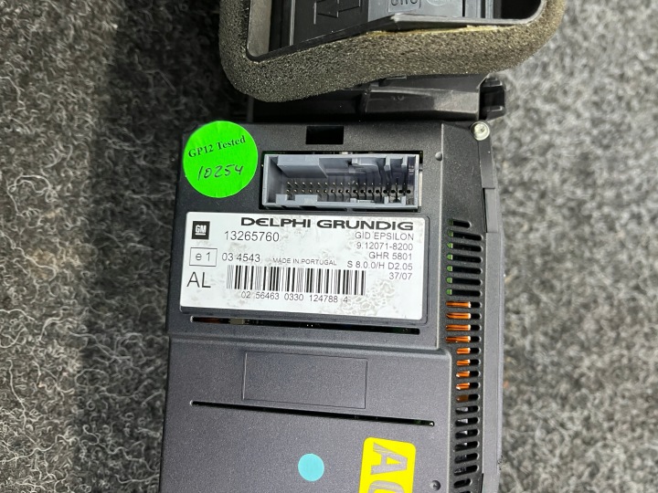OPEL VECTRA C LIFT RADIO MONITEUR PANNEAU CONDUIT D'AIR FRANÇAIS MENU 13265760