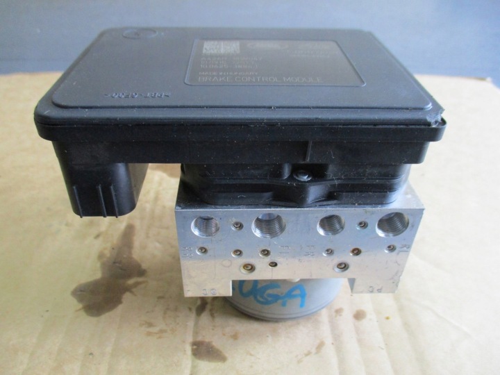 POMPE DE FREIN ABS DISCOVERY SPORT JJ32-2C405-AB