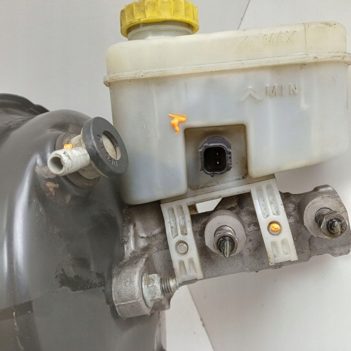 2008 DODGE NITRO SERVO FREIN 332516