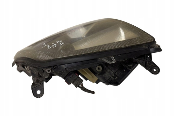 PHARE DROITE AVANT OPEL VECTRA C 15987200 1.9L DIESEL 88KW 2005