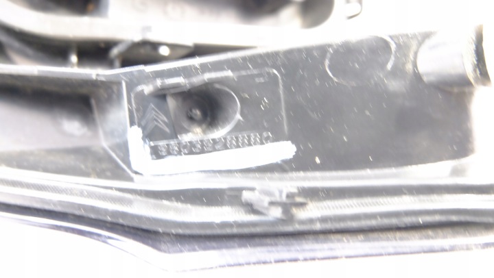 CITROEN C3 II LIFT PHARE GAUCHE ARRIÈRE 9803928880