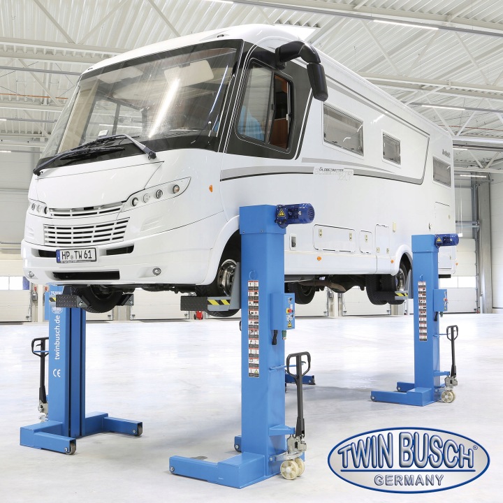 ÉLÉVATEUR KOLUMNOWY VERS AUTOMOBILES CIEZAROWYCH TW 550-6 UD. 33T TWIN BUSCH
