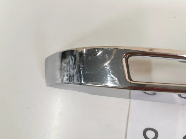 MOULURE CHÂSSIS HALOGÈNE MERCEDES GLK W-204 DROITE 887.