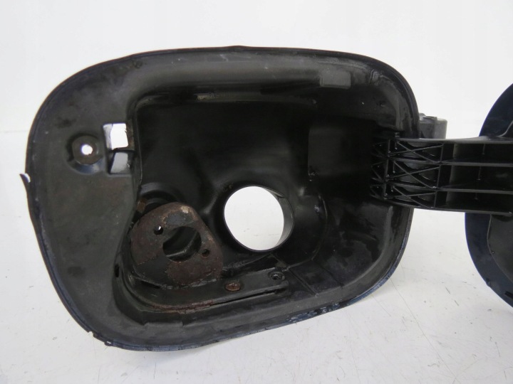 CLAPET GOULOTTE DE REMPLISSAGE CARBURANTS VOLVO V70 LLL 3.2 B R6 243 KM 07-16R 498-46 31202699