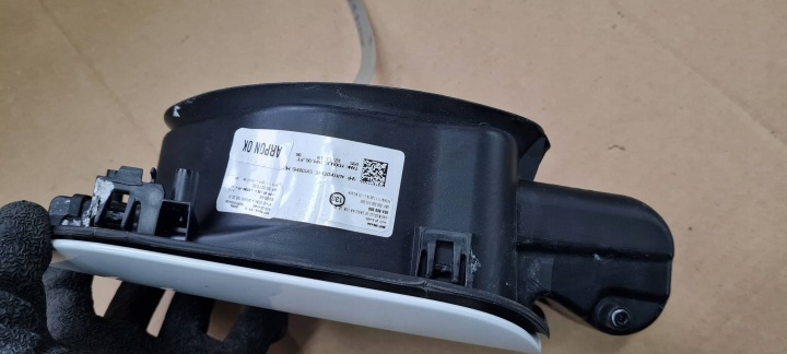 Q5 80A SQ5 CLAPET GOULOTTE DE REMPLISSAGE CARBURANTS LY9C 80A809906