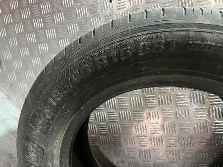 PNEU PNEUS ÉTÉ 2 PIÈCES KUMHO ECOWING ES 31 88T 185 65 15 185/65/15 21R 6.2MM
