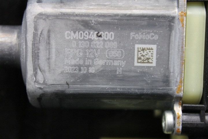 ÉLÉVATEUR VITRES DROITS AVANT PORTES FORD KUGA III (DFK) CM0940800 2.5L