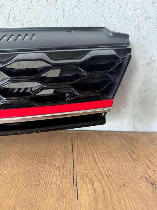 VW GOLF VII 7 GTI GRILLE CALANDRE 5G0853653S
