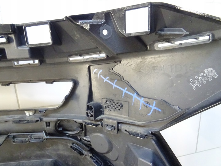RENAULT CAPTUR II LIFT 2024- PARE-CHOCS AVANT 620224968R LLU