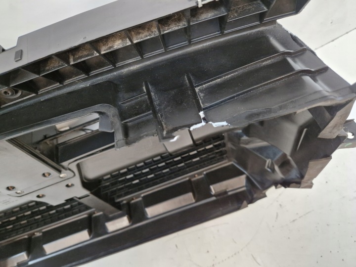 BMW F40 F46 GUIDE D'AIR ADMISSION 51747338207