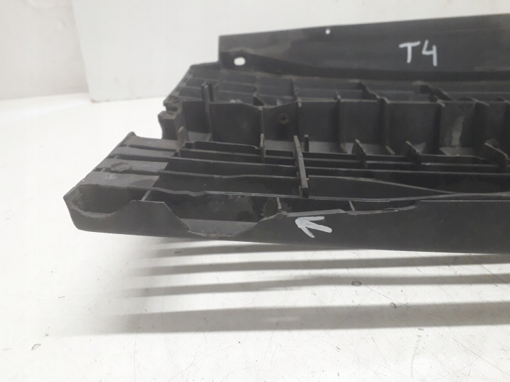VW TRANSPORTER T4 90-03 CALANDRE GRILLE 701853653E