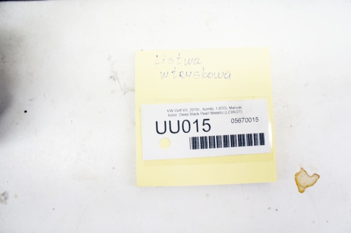 UU015 VW GOLF VII 1.6TDI MOULURE INJECTION 04L130764C