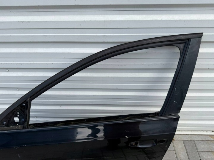 PORTES GAUCHE AVANT GAUCHE AVANT SKODA OCTAVIA III 5E EUROPE