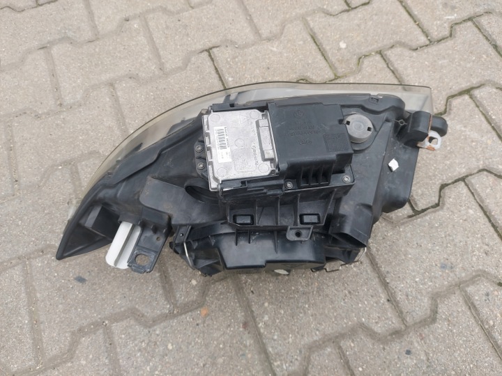 PHARE PROJECTEUR BMW E81 E82 E87 E88 LIFT XÉNON DIRECTIONNELLE DYNAMIC DROITE EUROPE