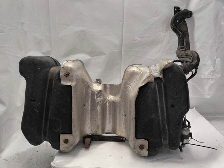 RÉSERVOIR RÉSERVOIR CARBURANTS OCTAVIA II RESTYLAGE 1.8 TSI CDA 08-13 4X4 PQ35 4M 1K0201022L
