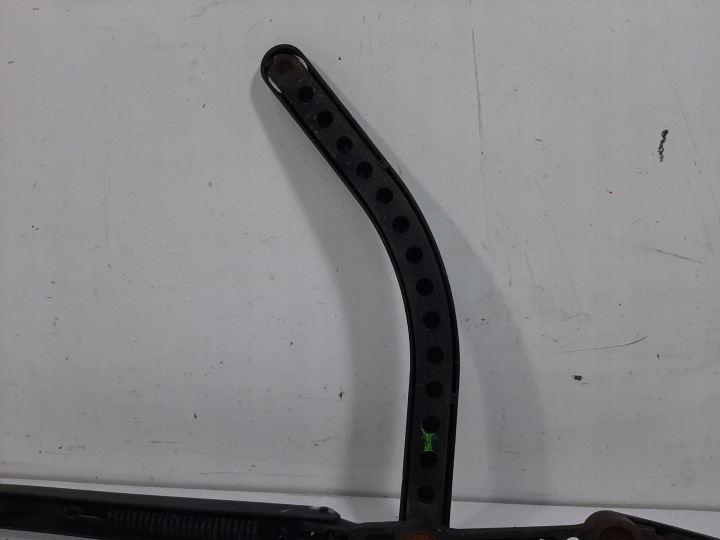 RENAULT SCENIC II 1.9DCI 05R BRAS DE SUSPENSION ESSUIE-GLACES AVANT JEU 8200422219