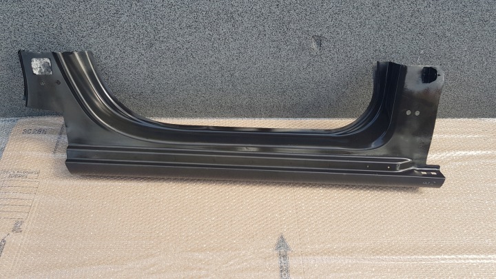 OPEL INSIGNIA B II SEUIL POTEAU DROIT NEUF 17-