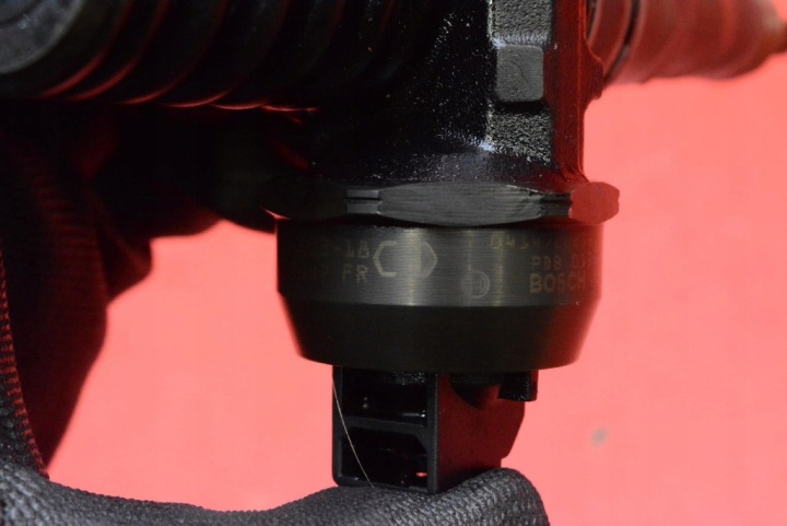 INJECTEUR INJECTEUR DE POMPE 038130073BA 0414720216 AUDI A4 B6 1.9 TDI 130 KM 00-05
