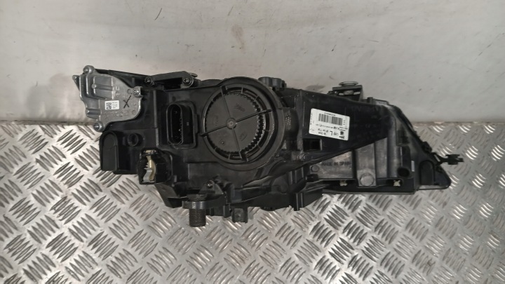 SEAT LEON III 5F1 LIFT 16-20 COMPLET LED 5F1941773A ORIGINAL VALEO EUROPE GAUCHE