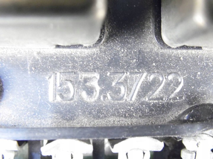 BOÎTE FUSIBLES COMPLÈTE LADA 2107