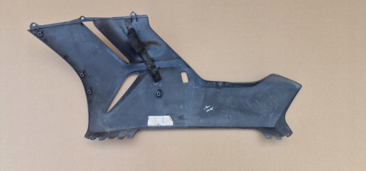 HONDA CBR1000 PRISE DÉFLECTEUR D'AIR COLLECTEUR CÔTÉ PROTECTION DROITE 64451-MELA-0100
