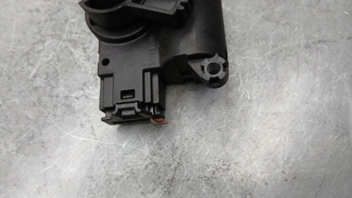 PETIT MOTEUR RÉCHAUFFEURS FIAT GRANDE PUNTO 309371201