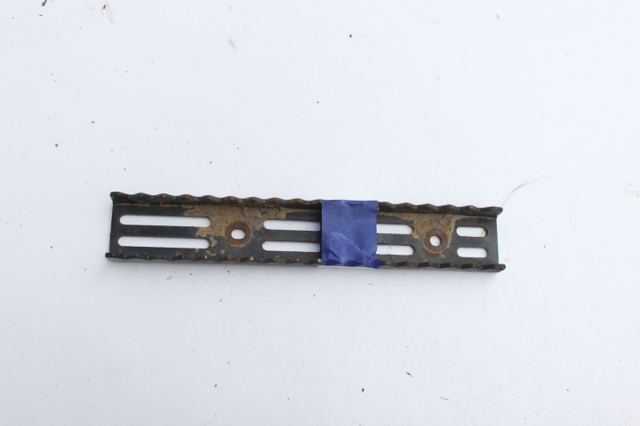MASAI A433 PODNOZEK CONNECTEUR DROITE